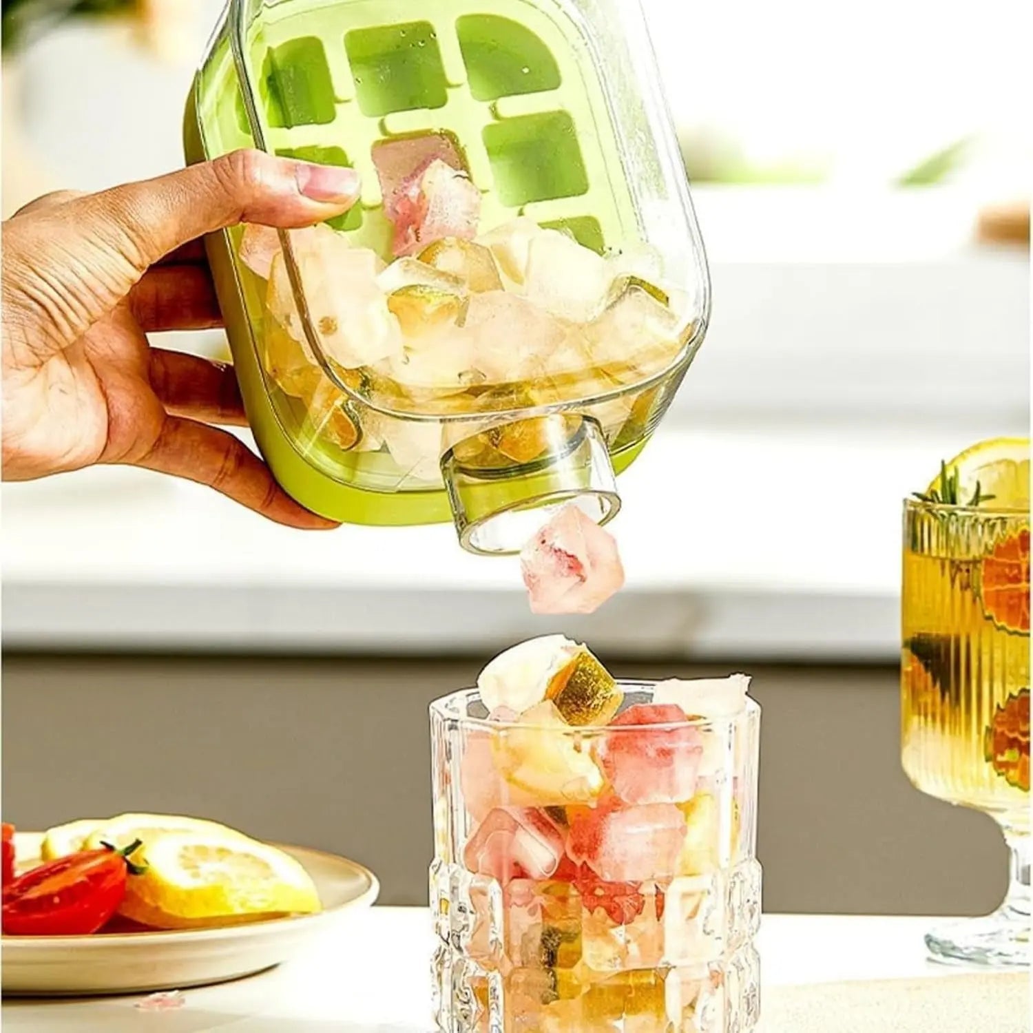 Ice Cube Maker Water Bottle – 500ml DailyDwell.pk